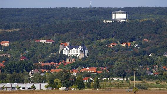 Blick ber Bad Frankenhausen zum Oberkirchturm und Panoramamuseum